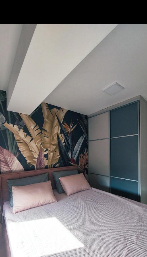 Rines Apartment Ohrid Esterno foto